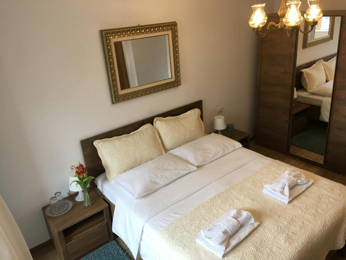Elegantza Suites Brasov Bagian luar foto